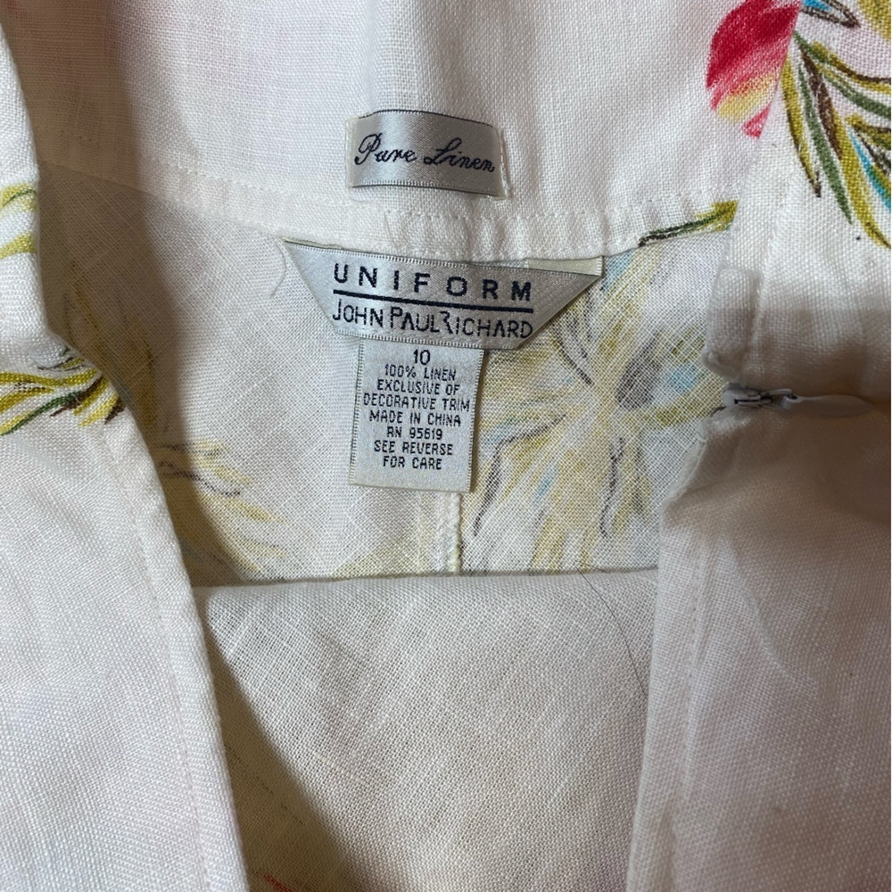 Uniform-John Paul Richard Pure Linen A-Line skirt with a tropical floral print - Picture 7 of 9